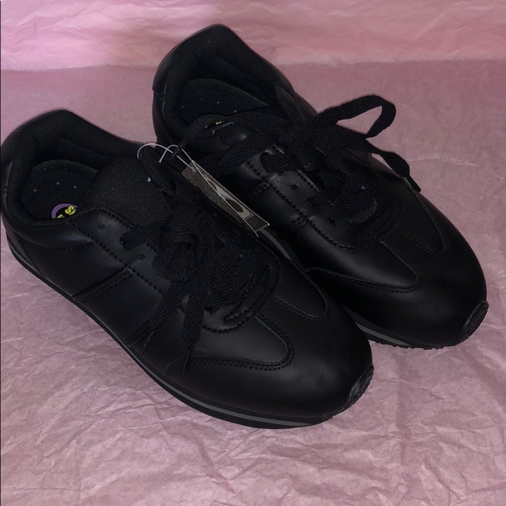 SHOES FOR CREWS Slip-Resistant Footwear SIZE 9